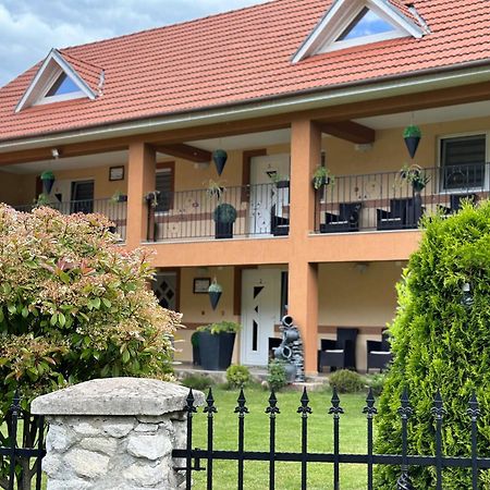 Casa Antonia Hotel Chiscau Eksteriør billede